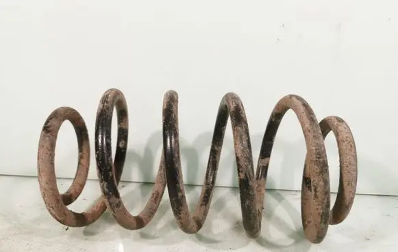 Jeep Grand Cherokee (WK) Rear coil spring