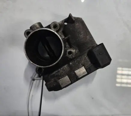 Renault Laguna II Throttle body valve 8200330810 8200330812