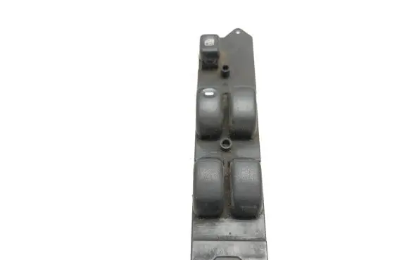 Mitsubishi Pajero Electric window control switch MR445652