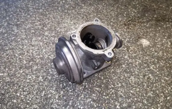 BMW 5 E60 E61 EGR valve 7791480