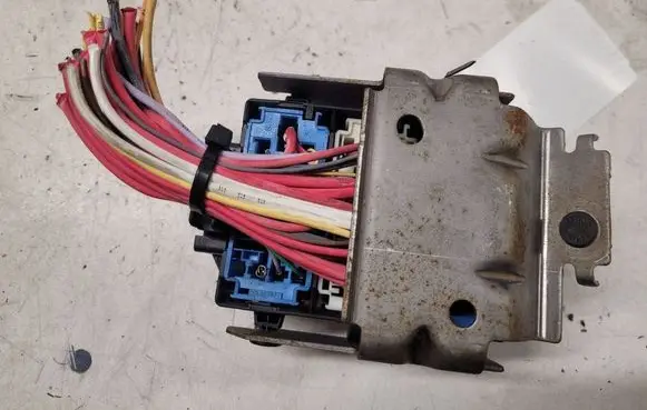 Renault Espace - Grand espace IV Fuse module 878929J 9074AF