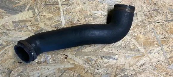 Jaguar S-Type Intercooler hose/pipe