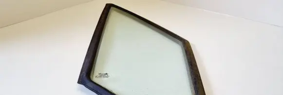Peugeot Boxer Front vent window/glass (coupe) 43R000980