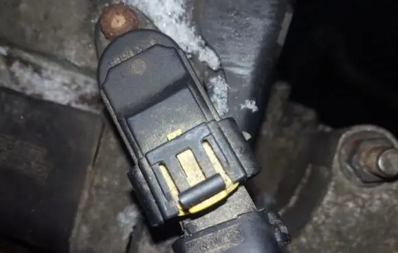 Fiat Punto (188) Camshaft position sensor 0232103046