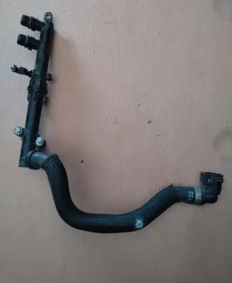 Opel Mokka B Engine coolant pipe/hose