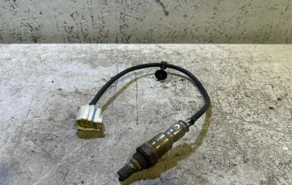 Chrysler 300 - 300C Lambda probe sensor 68090640AA 5L20