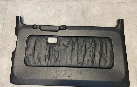 Mercedes-Benz G W461 W463 1st Gen Bottom trim A4637400870