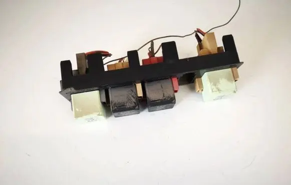 Skoda Yeti (5L) Fuse box set 7n0937503a