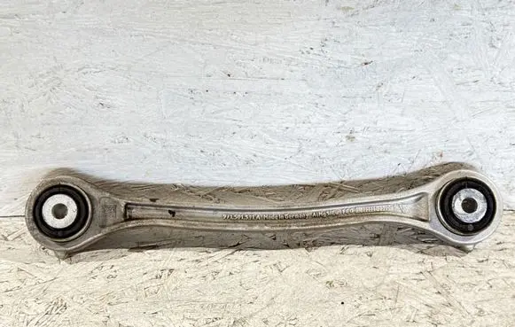 Rear control arm