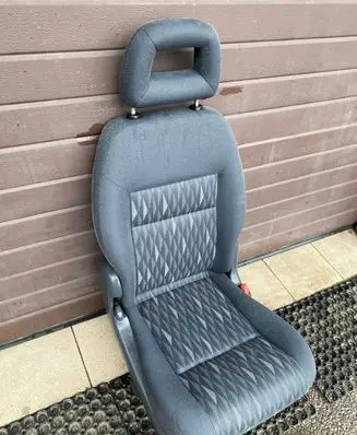 Rear seat