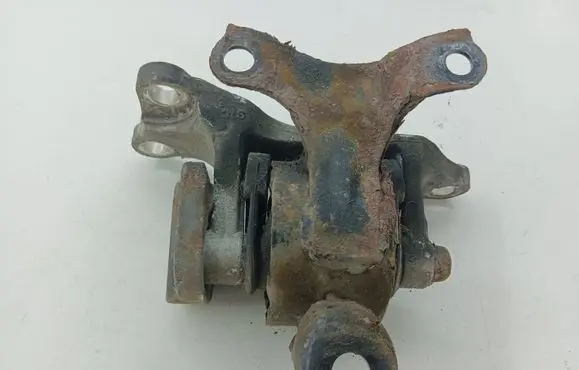 Honda CR-V Gearbox mount