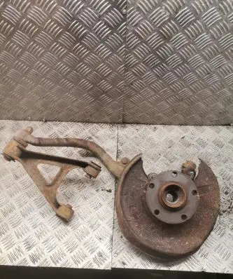Audi A4 S4 B5 8D Rear wheel hub spindle/knuckle 