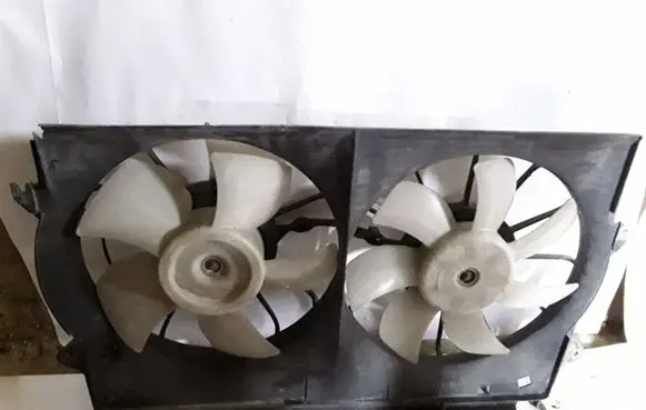 Toyota Corolla E120 E130 Electric radiator cooling fan 1227507356 163630G020 1680004260