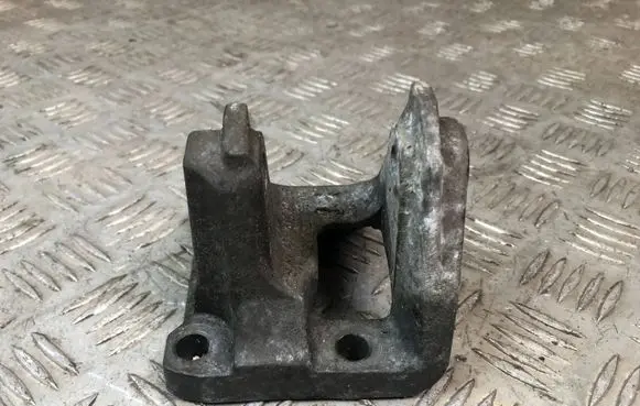 Mini Cooper Countryman R60 Gearbox mounting bracket 6788666