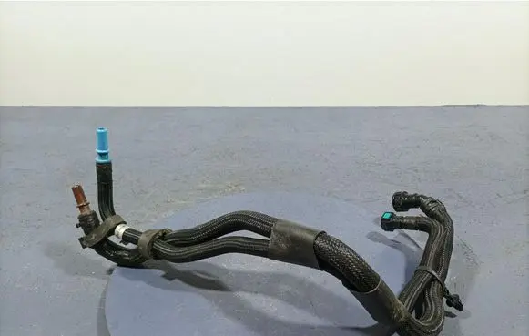 BMW X5 E53 Fuel line pipe 8598163