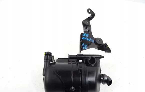 Jaguar XE Fuel filter bracket/mount holder GX73-9D202-AD