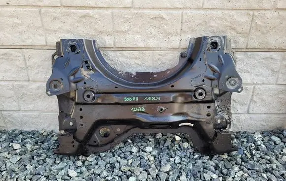 Peugeot 3008 II Front axle beam 12473
