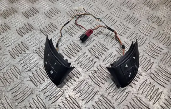 Fiat Fiorino Steering wheel buttons/switches 310811 PV70110010 502258