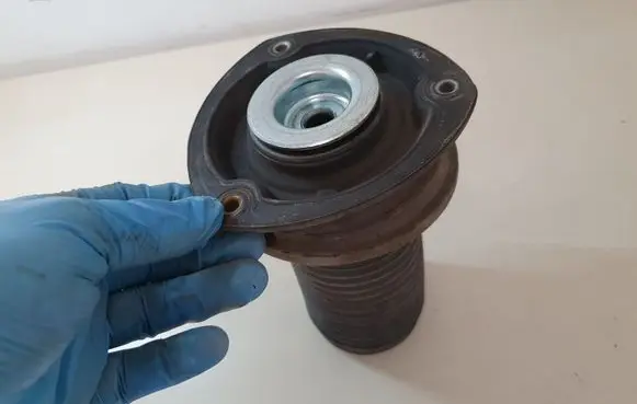 Skoda Kodiaq Front upper strut mount 5Q0412331C