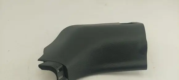 Toyota Yaris XP210 Side skirt front trim 62111K0020