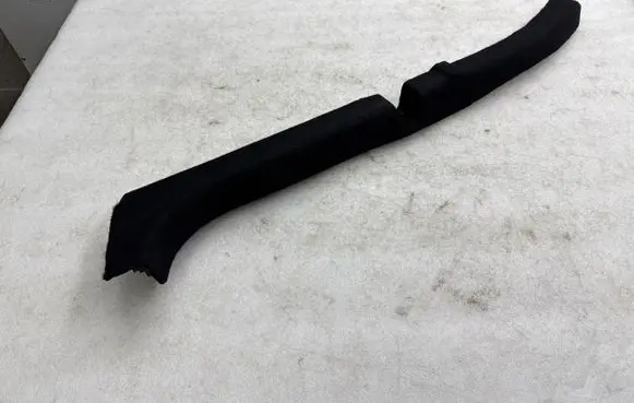 Trunk/boot lower side trim panel