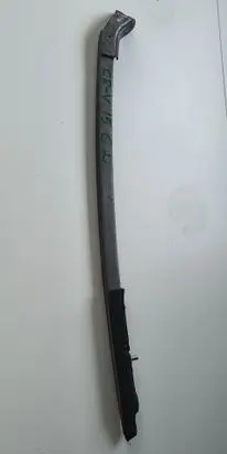 Honda CR-V Rear door windshield rail 