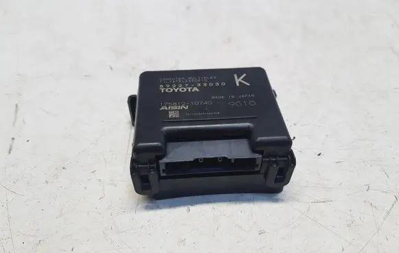 Lexus ES 300h Other control units/modules 89227-33030