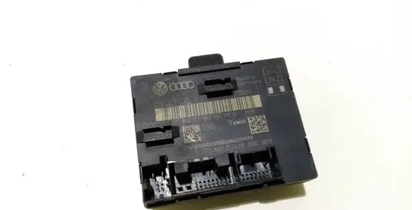Audi Q7 4L Door control unit/module 4F0959795B 8K0959795B
