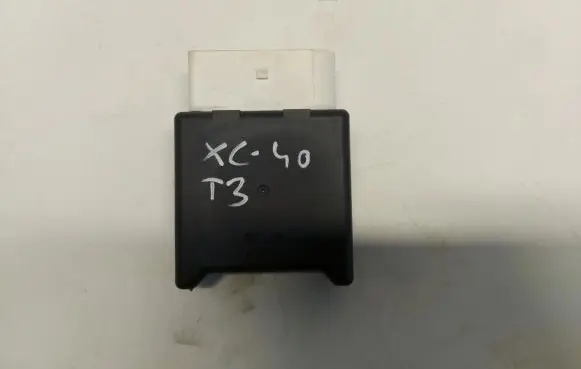Volvo XC40 Fuel level meter relay 32203752