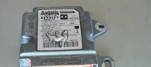 Renault Kangoo I Airbag control unit/module 8200354723 604649100