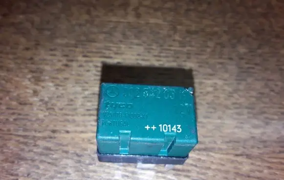 Mercedes-Benz C W203 Other relay 0025420319