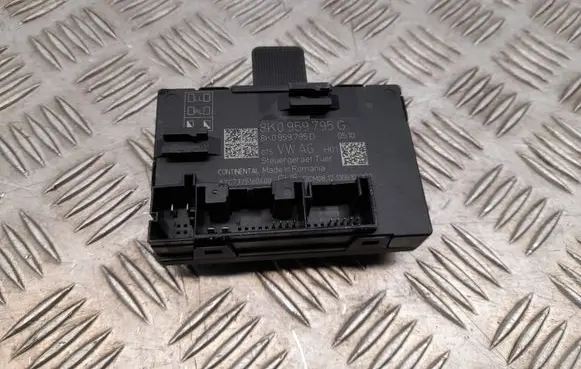 Audi Q5 SQ5 Door control unit/module 8K0959795G