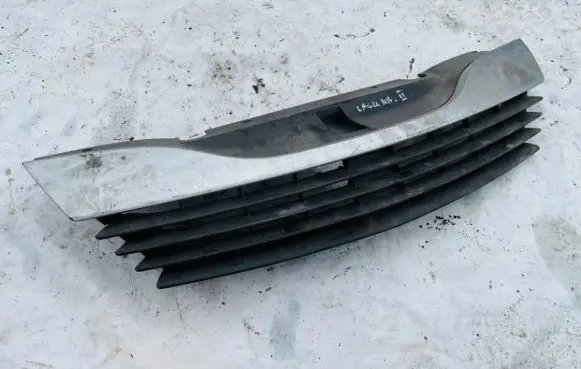 Renault Laguna II Front grill 8200390126