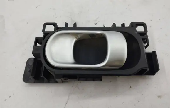 Citroen C5 Aircross Front door interior handle 202001026