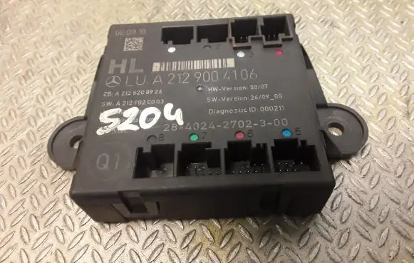 Mercedes-Benz C W204 Door control unit/module 2129004106 A2129004106
