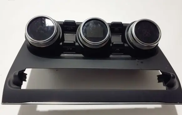 Renault Captur II Air conditioner control unit module 275100936R