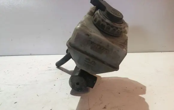 Volvo C70 Master brake cylinder 9203845