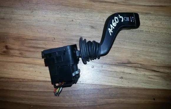 Opel Zafira A Indicator stalk 90560990
