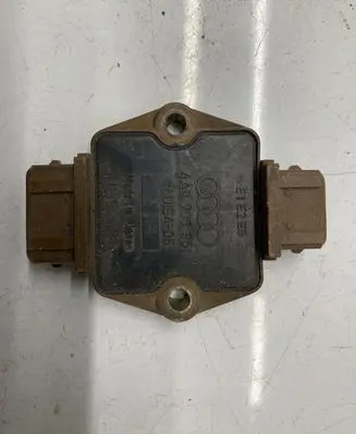 Audi 80 90 S2 B4 Ignition amplifier control unit 
