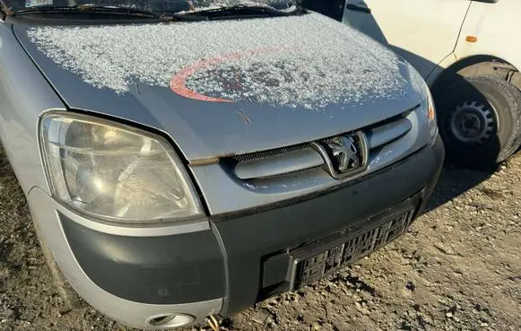 Peugeot Partner Front bodywork piece przodkompletpartn
