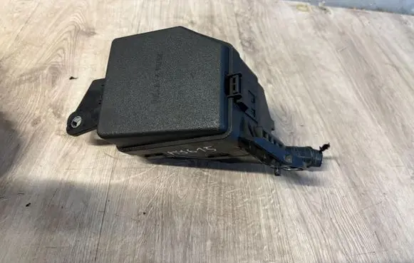 Toyota RAV 4 (XA50) Fuse box set 82662-42670