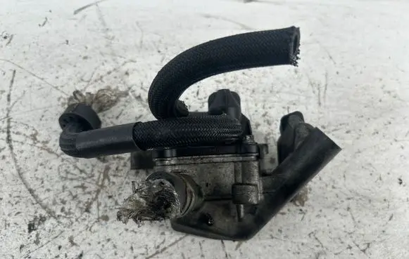 Mercedes-Benz CLK A209 C209 Fuel filter heater A6110700179