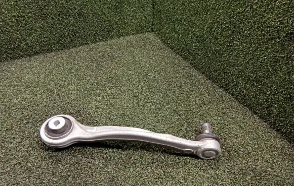Porsche Cayenne (9Y0 9Y3) Front control arm 4M0407509B 4M0407509