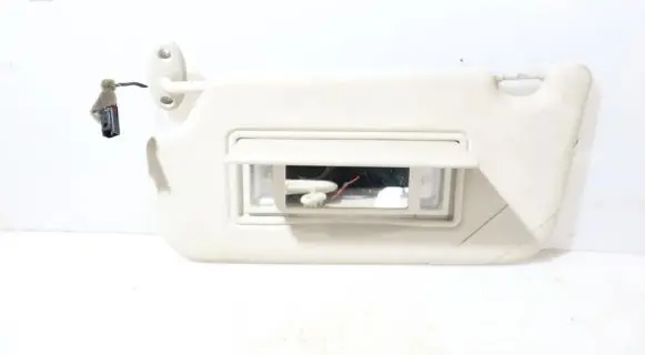 Sun visor clip/hook/bracket