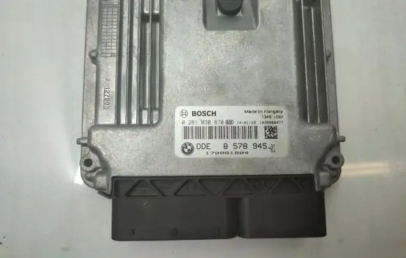 BMW 1 F20 F21 Engine control unit/module 8578945 0281030870
