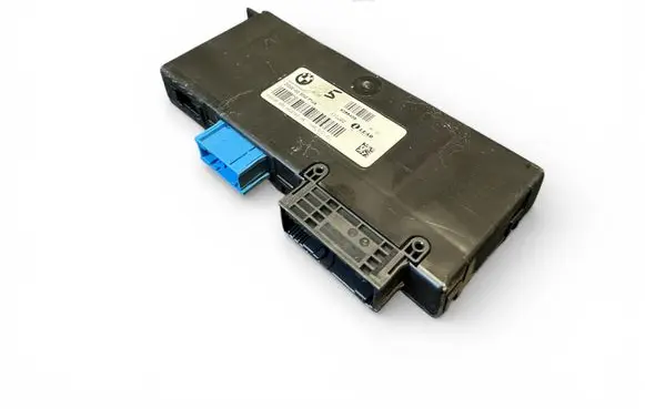BMW 5 F10 F11 Gateway control module 9266409