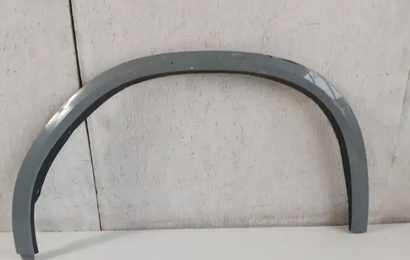BMW X4 G02 Rear arch trim 8071014