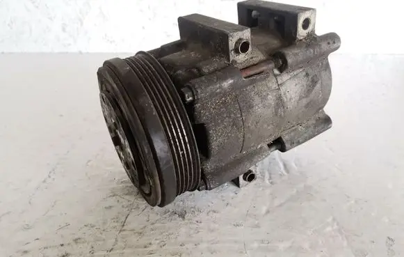 Ford Mondeo MK II Air conditioning (A/C) compressor (pump)