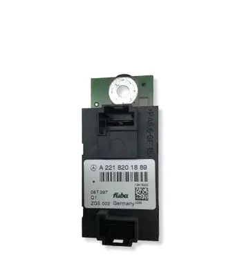 Mercedes-Benz S W221 Aerial antenna amplifier A2218201889