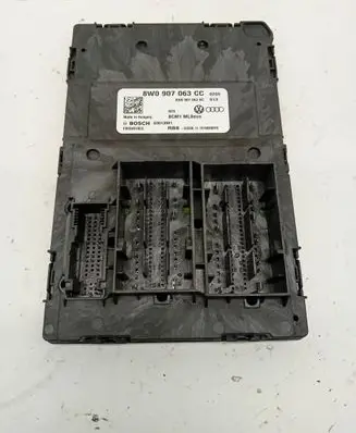 Audi A4 S4 B9 Comfort/convenience module 8W0907063CC F005V01923
